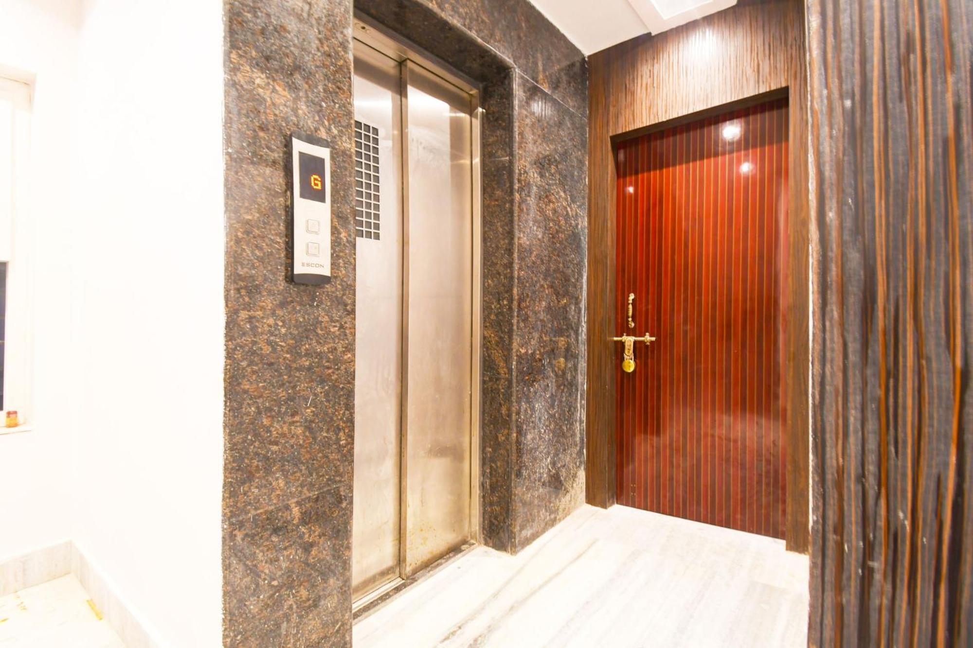 Super Hotel O Haven Inn Калькутта Экстерьер фото